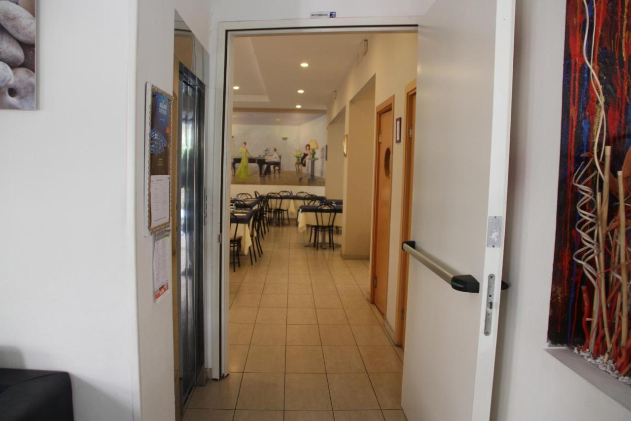 Hotel Clipper Cattolica Exterior photo